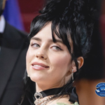 Billie Eilish: Vivre avec Tourette est "très épuisant" En musique. News