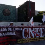 Sheinbaum límites presupuestales CNTE demandas magisteriales cuánto cuestan aumento 100 porciento ley ISSSTE diálogo SEP Gobernación México 2026