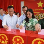 Vietnam celebra hoy sus primeras elecciones legislativas tras el XIV Congreso del Partido Comunista con 79 millones de votantes y 71% de participación al mediodía elecciones Vietnam 2026 Asamblea Nacional XVI Legislatura 79 millones votantes To Lam Partido Comunista 500 diputados candidatos Hanoi Ho Chi Minh