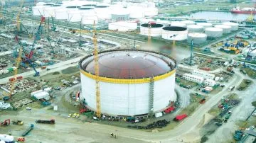 Israel lanza nueva oleada de ataques a gran escala sobre Teheran mientras Iran nombra a Mojtaba Khamenei lider supremo y el petroleo supera los 100 dolares por barril Israel lanza nueva oleada de ataques a gran escala sobre Teheran mientras Iran nombra a Mojtaba Khamenei lider supremo y el petroleo supera los 100 dolares por barril